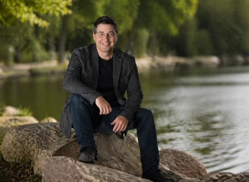 Lee Goldberg: Salary, Wife, Net Worth & More